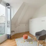 Studio Near The Louvre In The Historic Center Of Paris