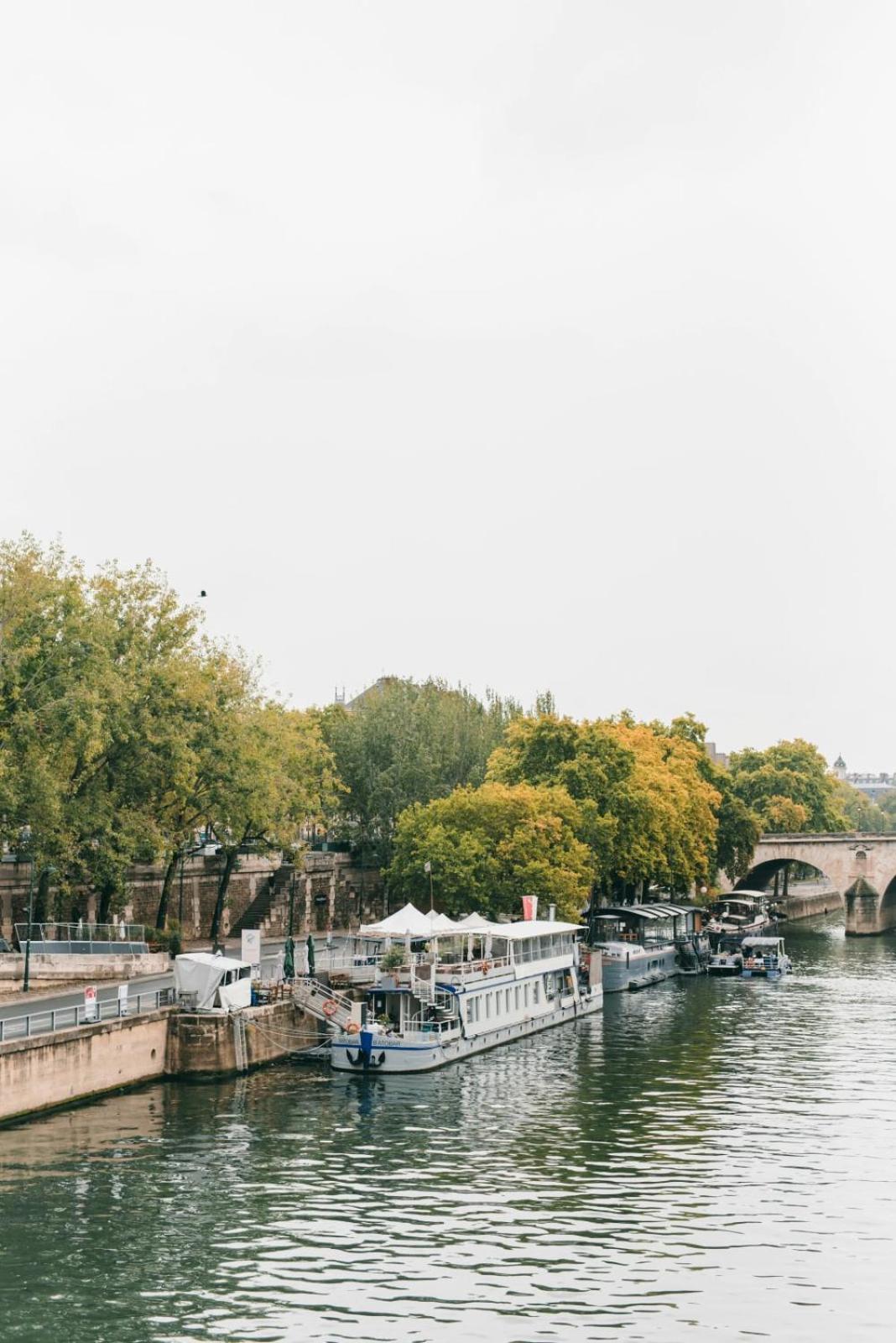 Near The Louvre In The Historic Center Of Paris